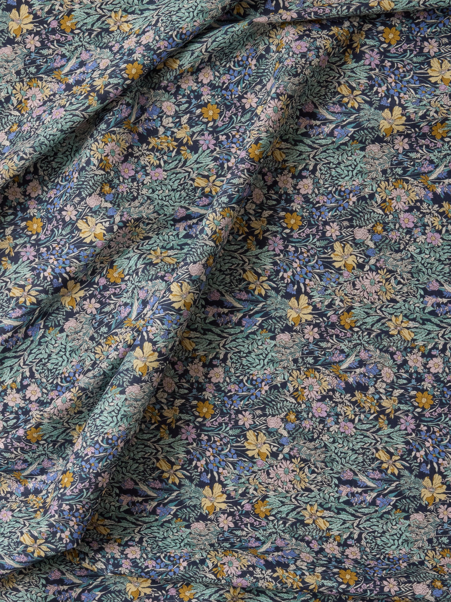 Ditzy Floral Lawn