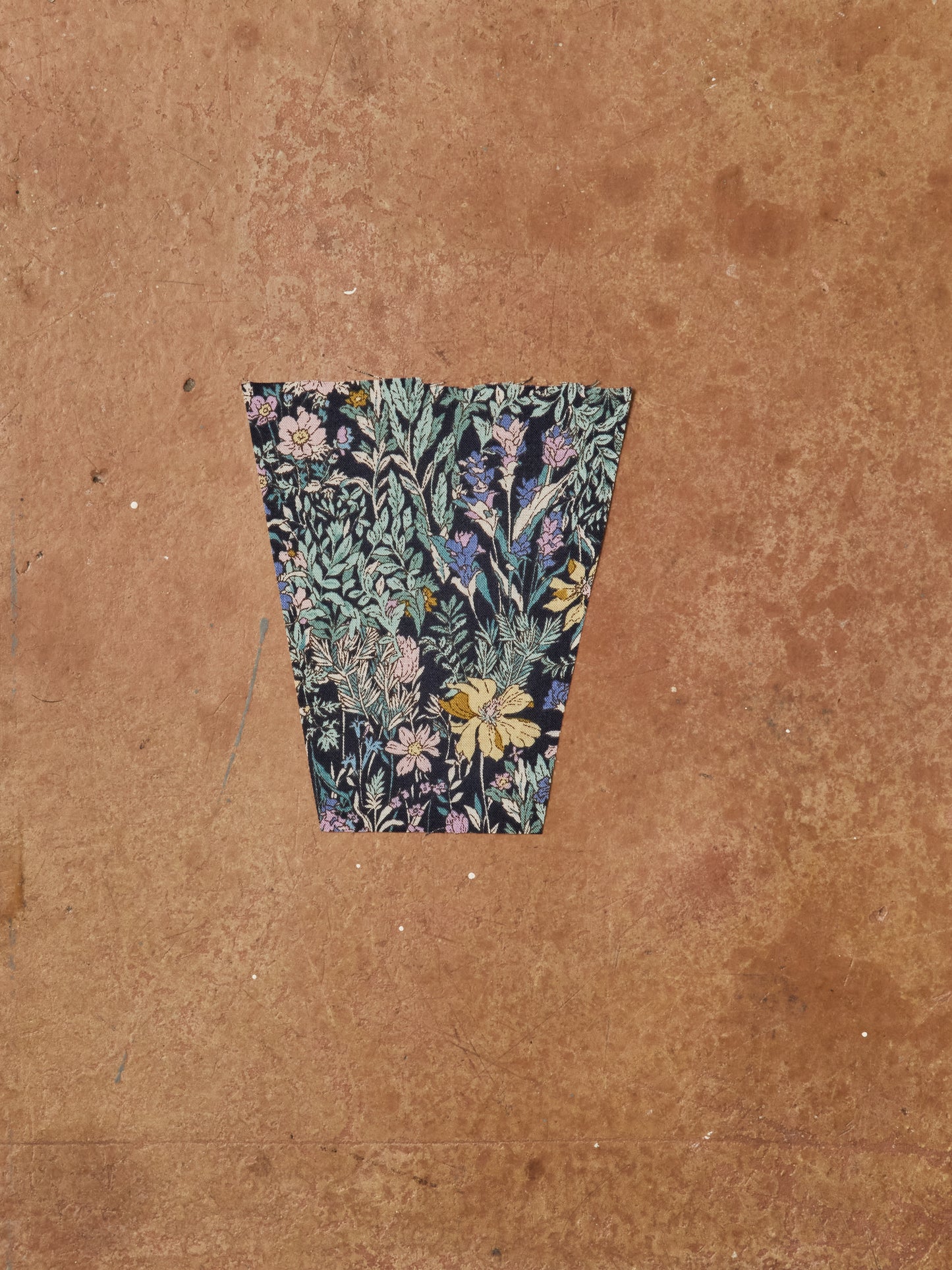 Ditzy Floral Lawn